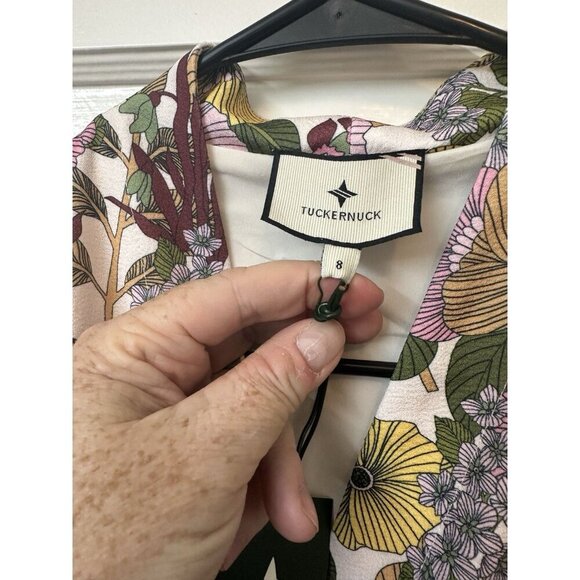 Tuckernuck Adalie floral jumpsuit Ladies size 8 Wildflower fields Pink NEW! 70’s - Picture 2 of 6